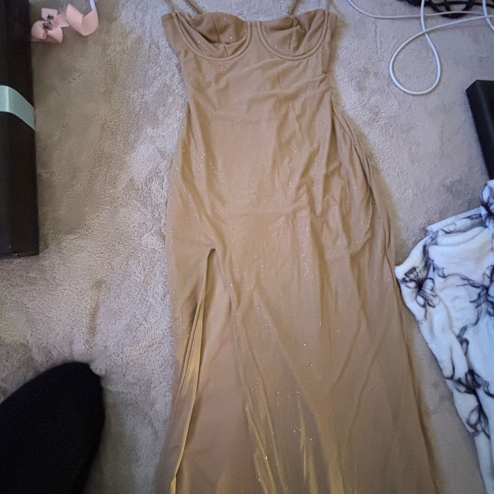 Elegant Gold Evening Gown